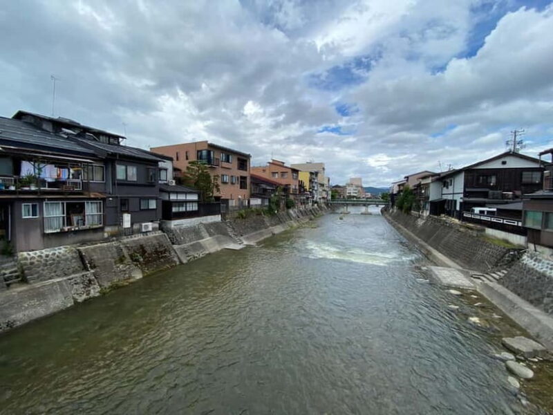 Timeless Takayama: Private Walk Through History & Beauty - Exploring Takayama: A Walk Through History and Beauty