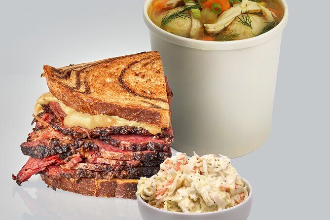 Times Square Live Show & Dinner- The Satin Dollz! - What We Like and What to Consider