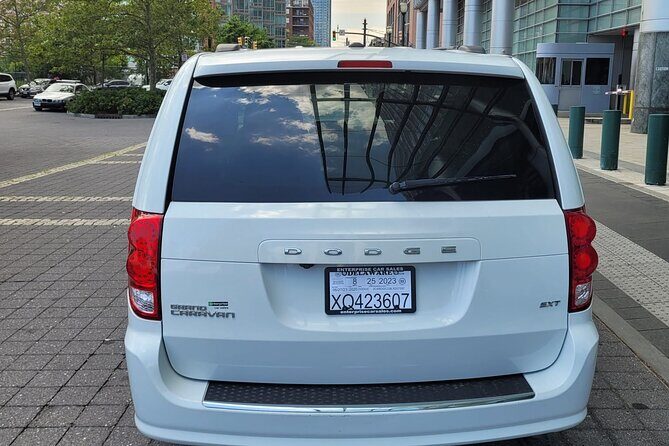 Times Square NYC to EWR Newark International Airport - Why Choose This Transfer?  