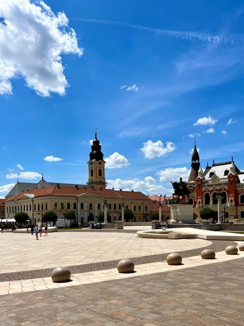 Timisoara: Oradea City Tour and Trip to Apuseni Caves - Exploring the Caves of the Apuseni Mountains