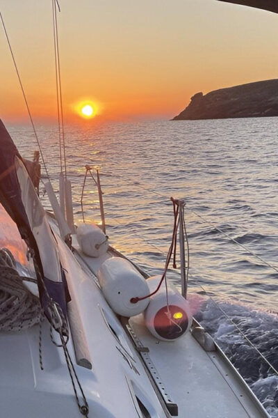 Tinos Sunset Cruise With Meal and Drinks - Tips for an Enjoyable Experience
