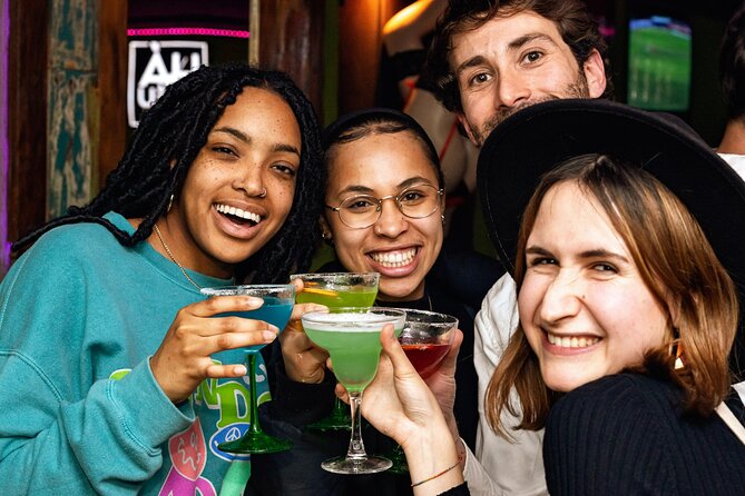Tipsy Tour Bar Crawl in Barcelona With Local Guide - Customer Feedback and Hosts Response