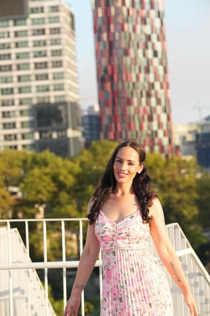 Tirana: City Tour with Photographer (book a day in advance!) - FAQ