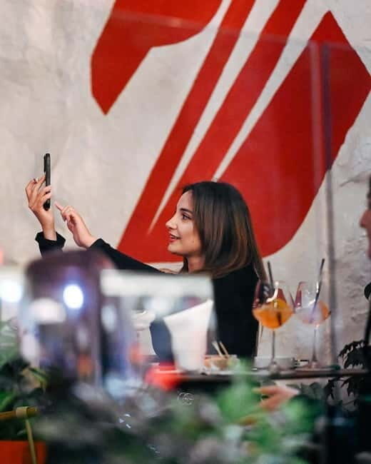 Tirana: Pub Experience with Tarot Cards and 5 Cocktails - Good To Know