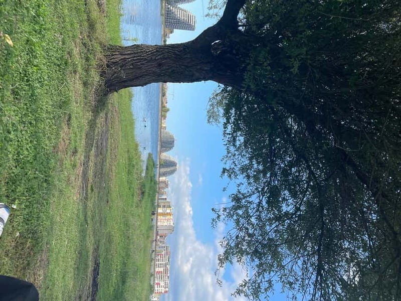 Tirana: Pyramid Schemes & Bunker Dreams - Who Should Consider This Tour?