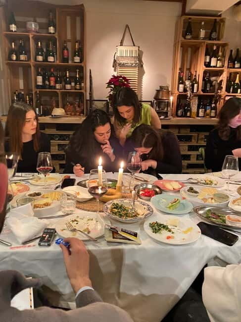 Tirana: Solve the Mystery, A Night of Intrigue and Suspense - FAQs