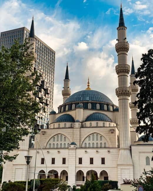 Tirana Walking Tour & Dajti Mountain with Cable Car Included - Discovering Tirana: An In-Depth Look at the Tour