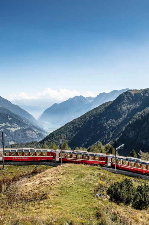 Tirano: Bernina Express One-Way Train Ticket To/From Chur - Good To Know