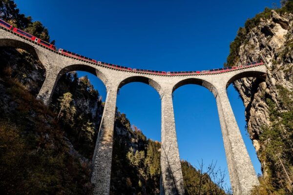 Tirano: Bernina Express One-Way Train Ticket To/From Chur - Reviews and Ratings