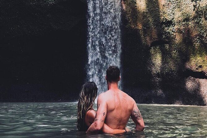 Tirta Empul temple, Jungle Swing and Waterfalls - Private Tour - Waterfalls: Tibumana and Kanto Lampo