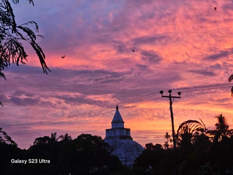 Tissamaharama: Temple Tour by Tuk-Tuk with Guide - The Itinerary in Detail: What to Expect