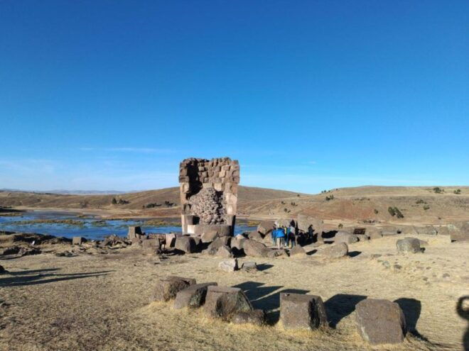 Title: Chullpas of Sillustani - Exploring the Chullpas Architecture