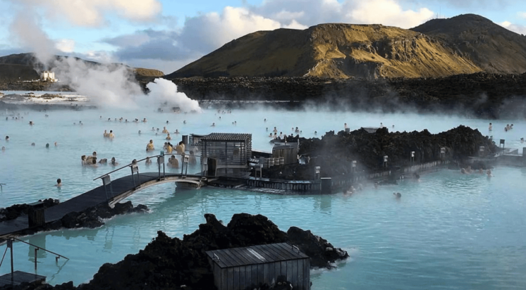 To/from Reykjavik: Blue Lagoon Private Transfer in Iceland - Service Highlights