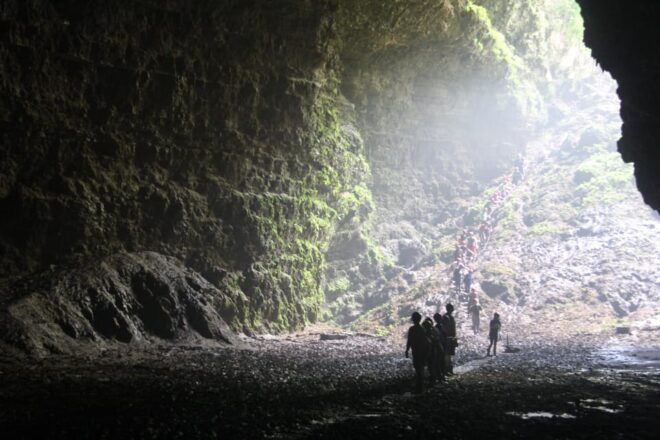 To Jomblang: Cave Tour Incl Tickets Transport & Equipments - Essential Equipment Needed