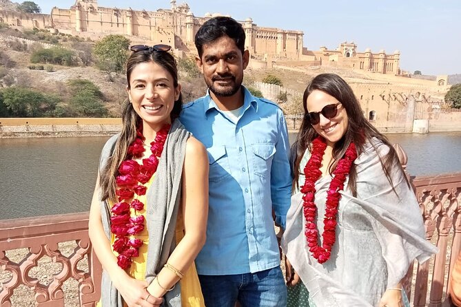 To or From Jaipur Hotels or Jaipur International Airport - Meeting and Pickup Information