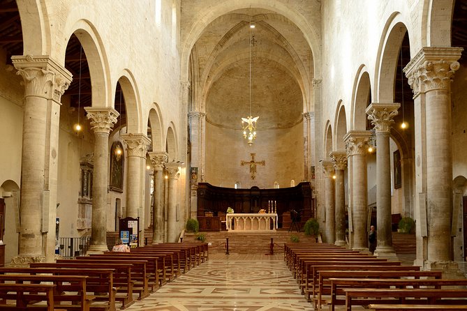 Todi, Masterpiece of Middle Ages and Renaissance – Private Tour - How to Reserve