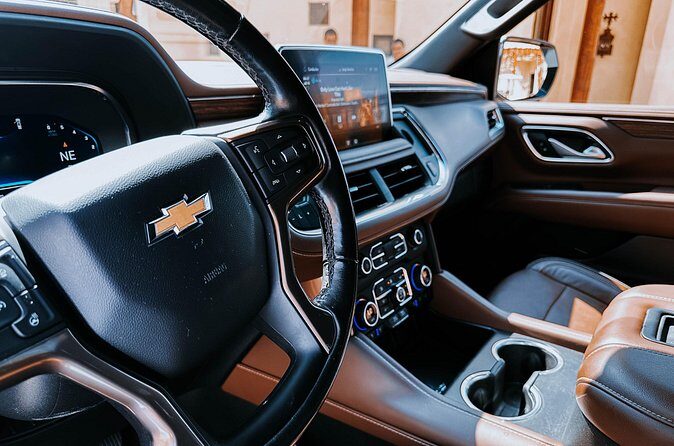 Todos Santos Airport Transfer from Los Cabos Airport- One-Way Suburban 5 pax - Frequently Asked Questions