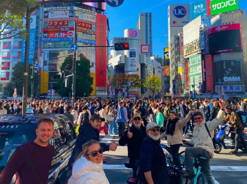 Tokyo: 3-Hour Bike/E-Bike Tour of the City's Hidden Gems - The experience and the guides