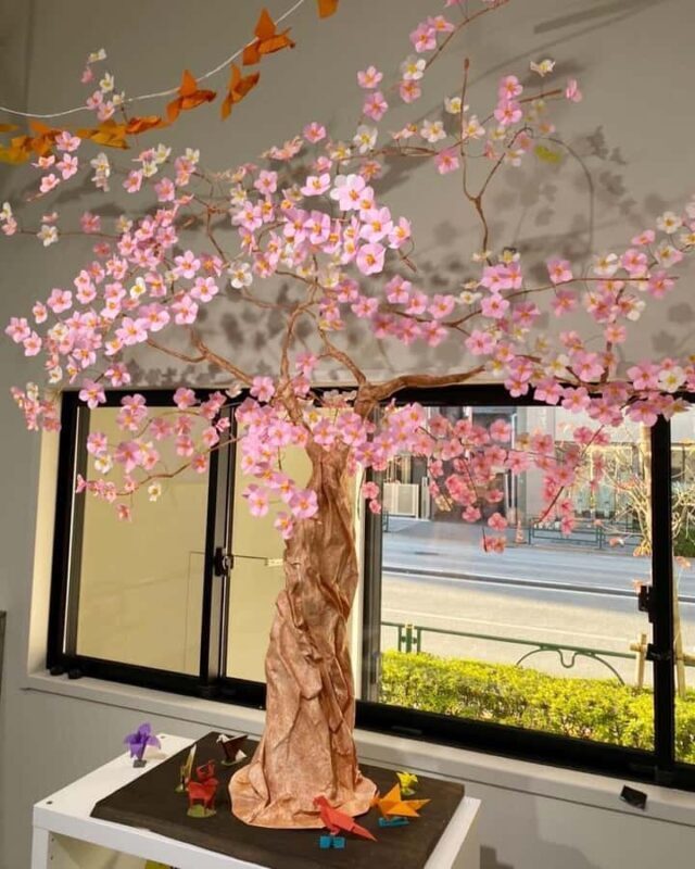 Tokyo 6hr Private Tour & Tablet Guided Origami Experience - What Makes This Tour Stand Out