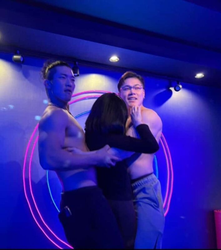 Tokyo After Dark for Women: Fujoshi, BL & Stylish Nightlife - Good To Know