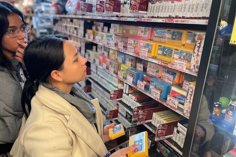 Tokyo: Akihabara Nostalgic Anime and Retro Gaming Tour - Akihabara, made easier to read