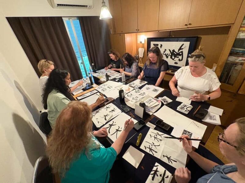 Tokyo: Ancient Japanese Calligraphy with a Calligraphy PhD - Who Would Love This Tour?