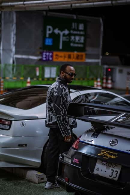 Tokyo and Daikoku by night in a Fast and Furious Skyline 34 - FAQ