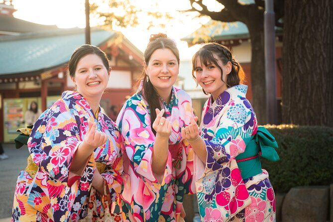 Tokyo and Kanagawa Guided Tours with Professional Photoshoot - Frequently Asked Questions