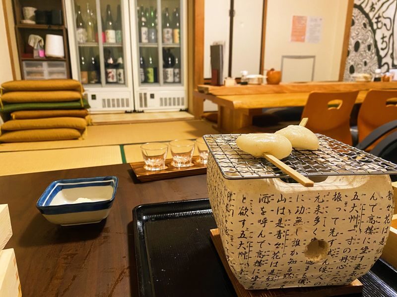 Tokyo: Asakusa Bar Hopping and Karaoke with Local Guide - Is $31.55 good value?