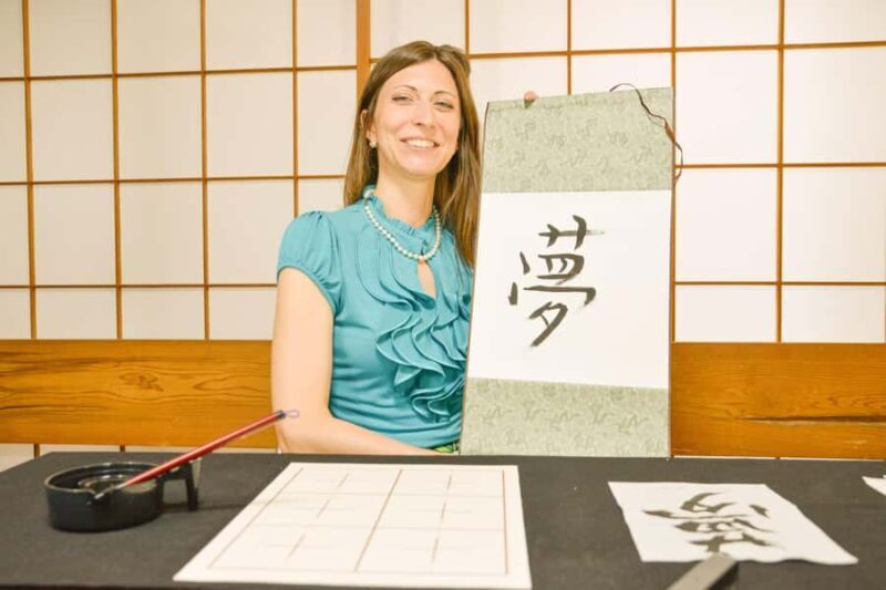 Tokyo Asakusa : Japanese Calligraphy Experience - The Experience: What You Can Expect in Detail