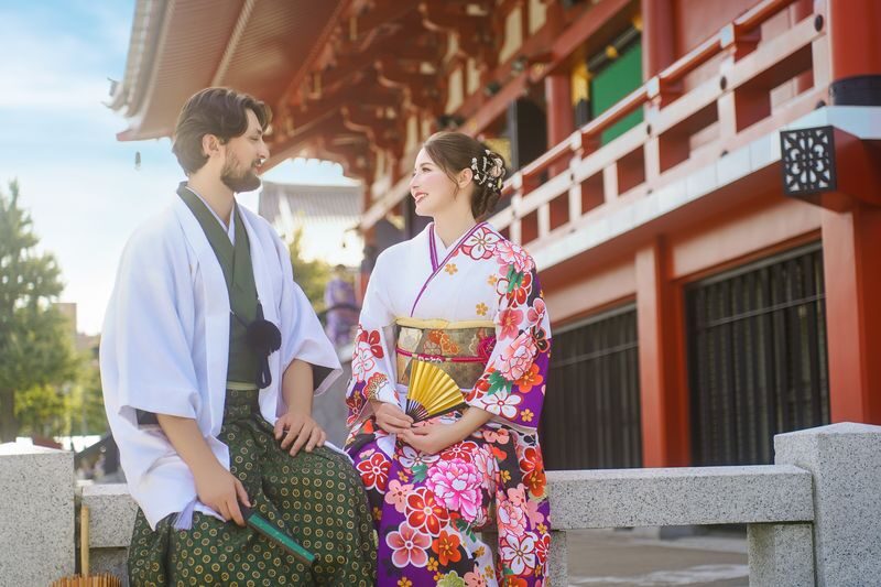 Tokyo Asakusa Kimono Commemorative Photo Shoot (Provided by HANAYAKA) - Getting dressed at HANAYAKA Premium Studio