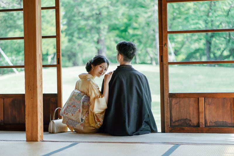 Tokyo Asakusa Kimono&Yukata Rental at Kimono Miyabi Asakusa Station - Hair styling and photography choices