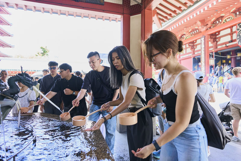 Tokyo: Asakusa & Sensoji ー Oldest Temple Walking Tour (2hrs) - Should you book it?