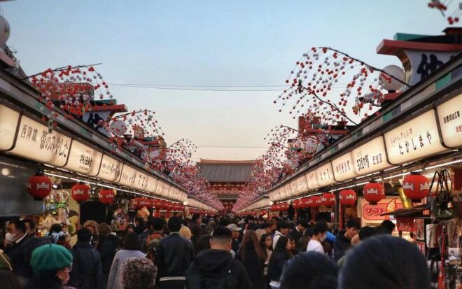 Tokyo: Asakusa & Shibuya Sky Half-day Tour Metro Experience - Metro Travel Details