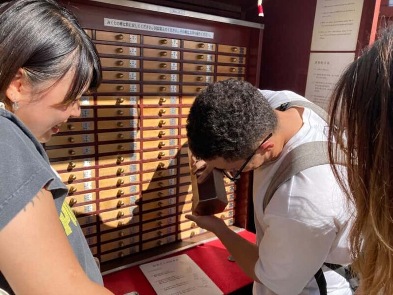 Tokyo: Asakusa Walking Tour -Sumida River to Senso-ji Temple - Visiting the Magnificent Senso-ji Temple