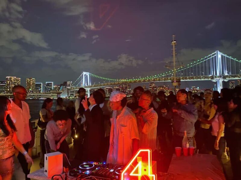 Tokyo: Boat Party with Live DJ Sets and Drinks - Good To Know  