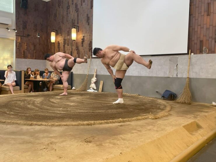 Tokyo: Challenge Sumo Wrestlers and Enjoy Meal - Activity Overview