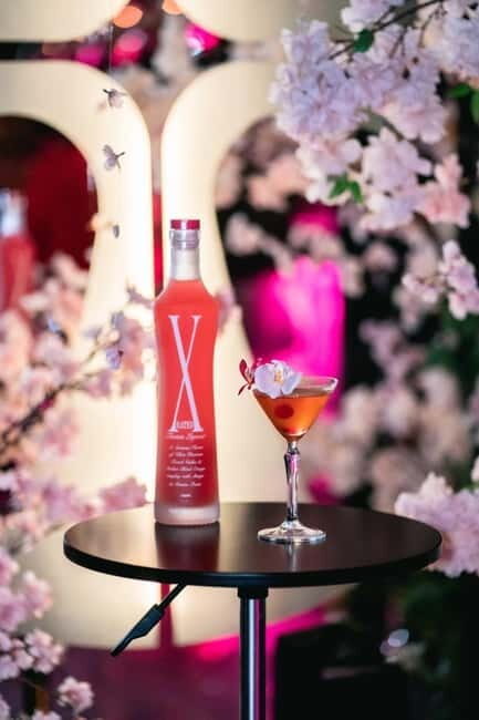 Tokyo: Cross Roppongi Karaoke Nightclub Ticket (For Foreign) - How the Pricing Reflects the Value