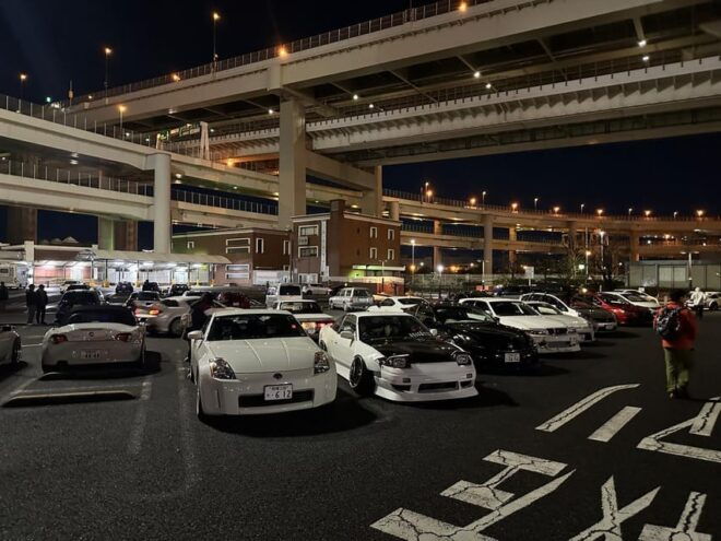 Tokyo: Daikokou Parking Area Japanese Car Culture Tour - Luxury Vehicle Experience