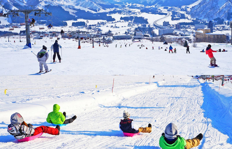Tokyo Departure | Yuzawa Iwappara Ski Resort Snow Play & Ski Day Trip | Includes Round-Trip Transportation, Optional Ski Equipment Rental-Beginner Friendly - The guides, and the value of clear instructions