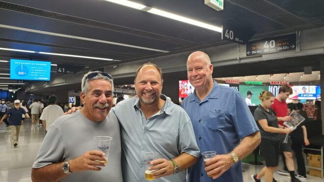 Tokyo Dome: Yomiuri Giants Baseball Game Ticket With Towel - How to Collect Your Tickets