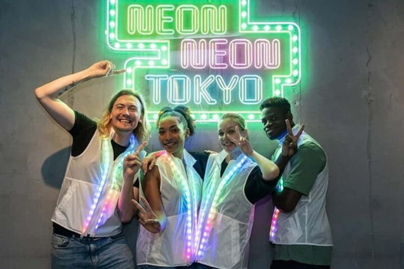 Tokyo: E-scooter Experience in Shibuya with Iconic Photos - Exploring Tokyo on an E-Scooter: What to Expect