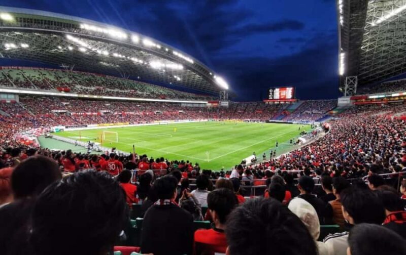 Tokyo: Football/Soccer Match with Local Fan and Ticket - FAQ