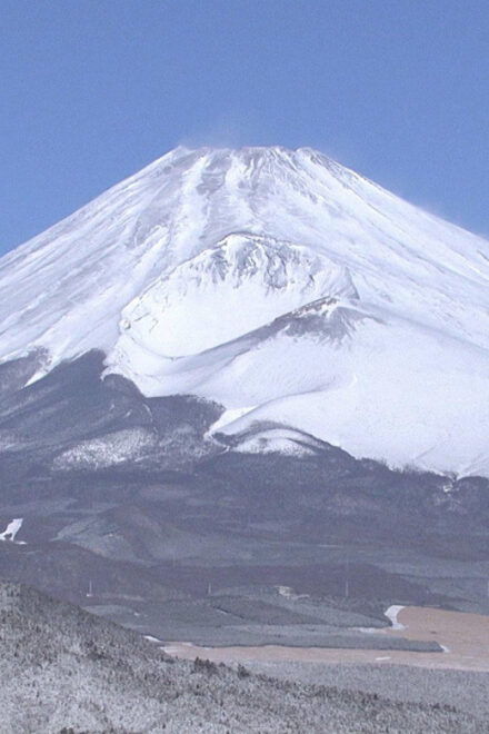 Tokyo: Fuji Mountain Skiing and Hot Spring Day Trip - Hot Spring Relaxation