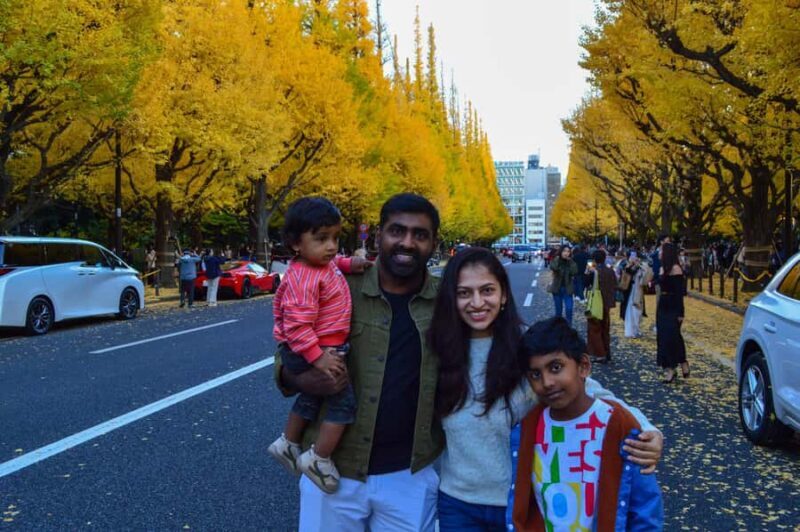 Tokyo: Golden Ginkgo Avenue Autumn Leaves Walk - Good To Know