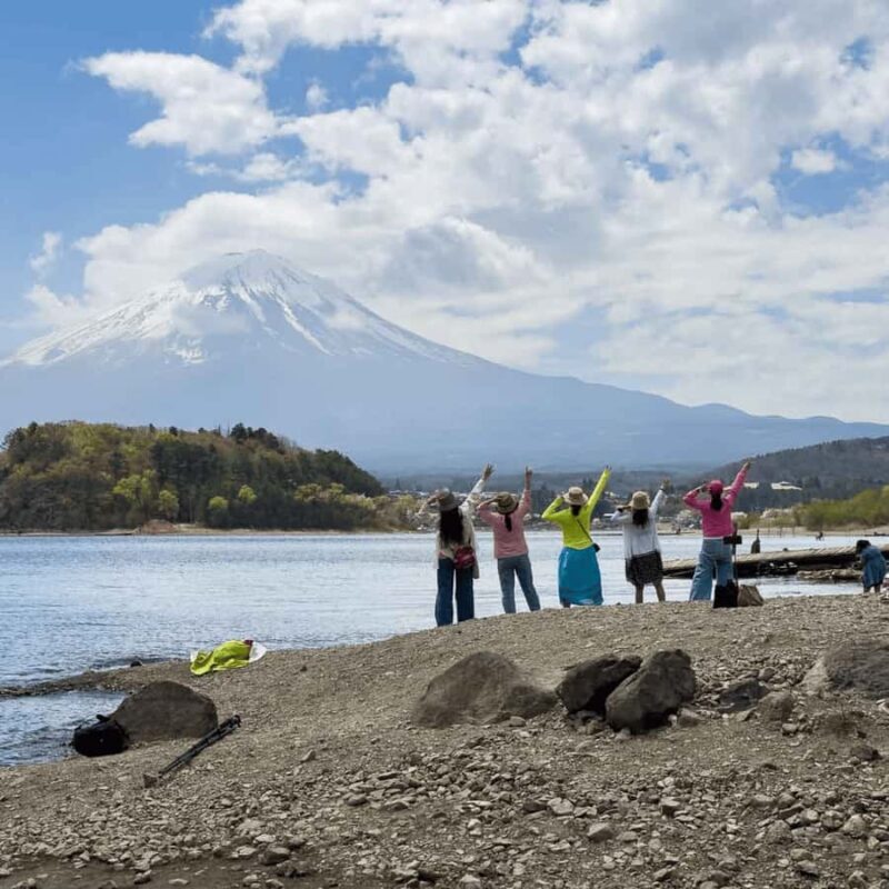 Tokyo: Hakone Private Tour By English Verbal Driver In Prado - Additional Attractions and Optional Stops
