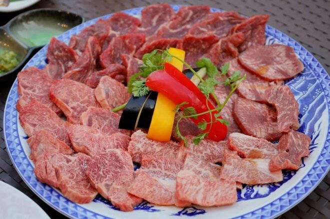 Tokyo : Halal Muslim's Friendly Food Tour With Guide&Sweets - Meeting Point and Guide