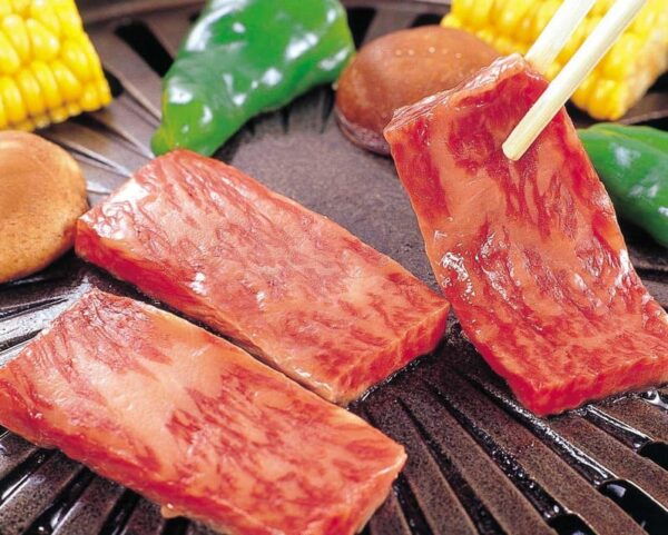 Tokyo : Halal Muslim's Friendly Food Tour With Guide&Sweets - Unique Halal Food Stops