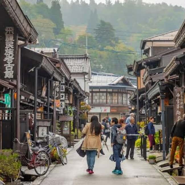 Tokyo: Hida Takayama & Shirakawa-go Day Trip with Guide - The Sum Up
