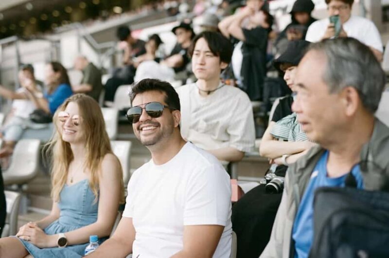 Tokyo: Horse Racing Experience with Local Fan - Who Should Consider This Tour?